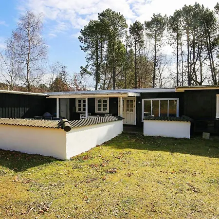 Сasa de vacaciones 5 Person Holiday Home In R Dby *
