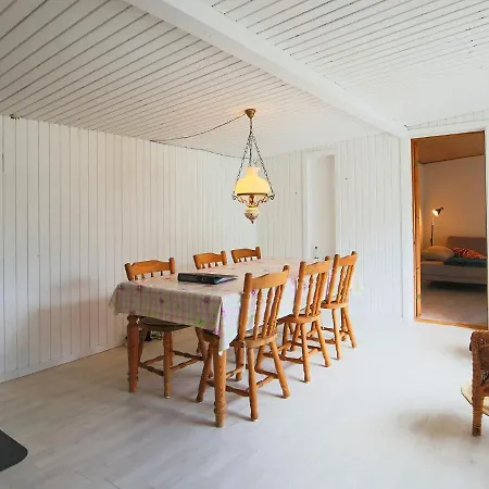 5 Person Holiday Home In R Dby *