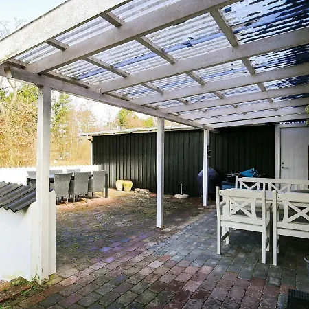5 Person Holiday Home In R Dby Vakantiehuis